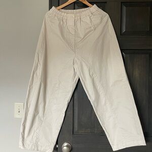 Cordera Curved Pocket Off White Pant